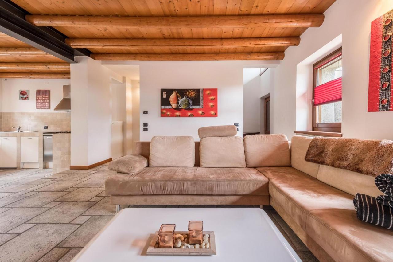 Casa Rustico Villa Costermano Bagian luar foto